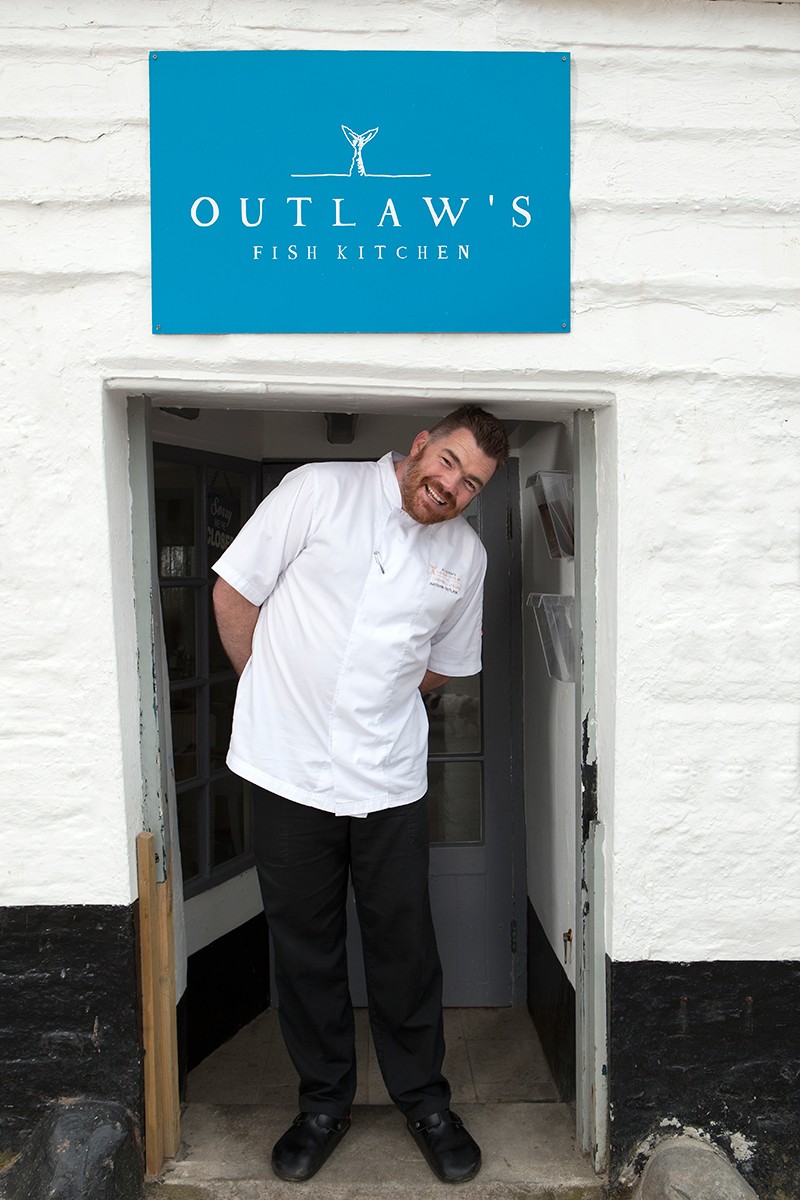 Outlaw's Fish Kitchen